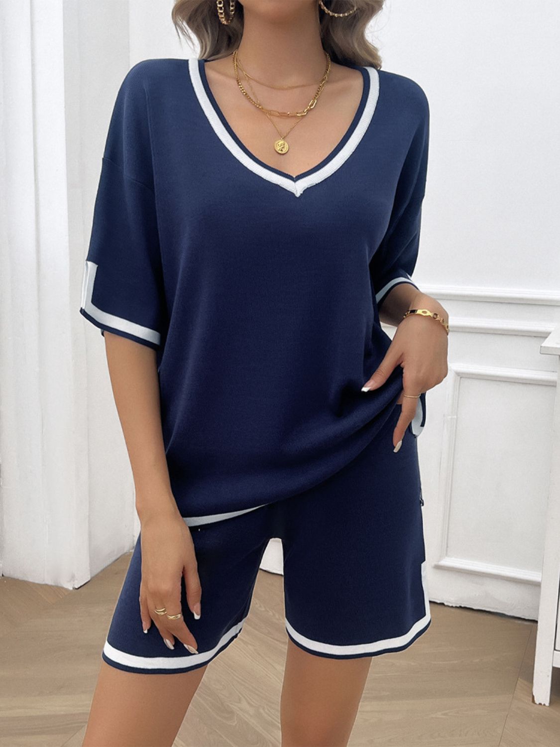 Devine Contrast Trim V-Neck Top and Shorts Set